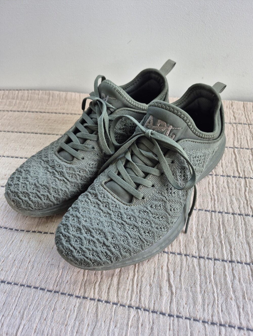 APL Techloom Phantom Green Womens 9